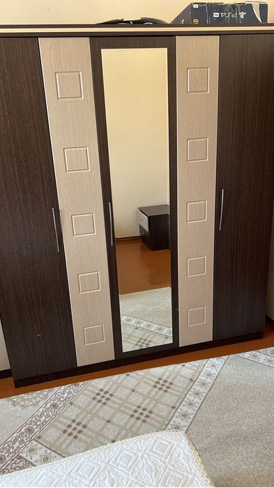 Спальний гарнитур