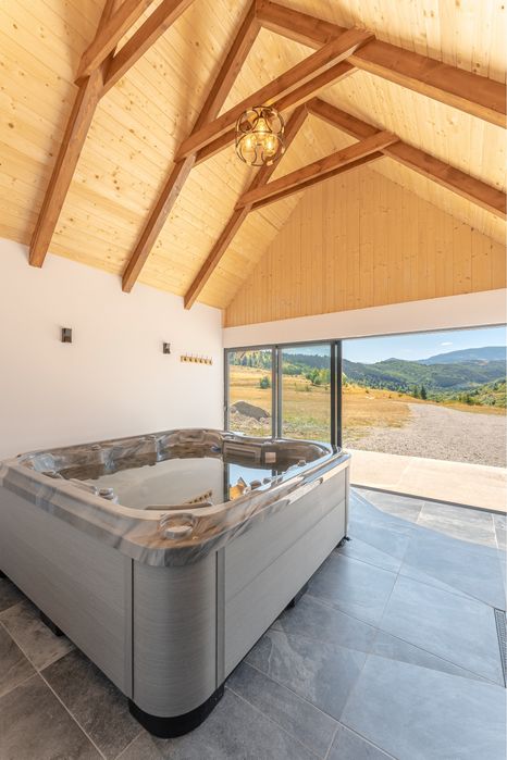 Cabana de inchiriat