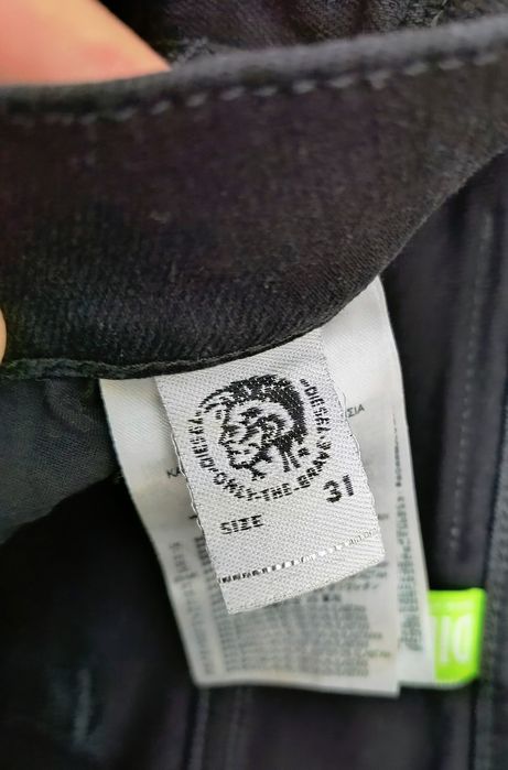 Blugi Diesel bărbați