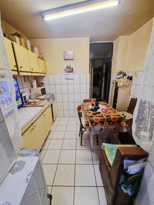 Apartament Pb cu 3 camere et.2 in Oradea ,zona Calea Aradului/Ramada