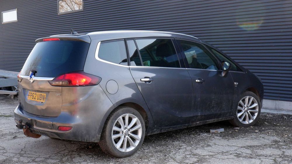 Opel Zafira Tourer C 2012-2019  НА ЧАСТИ