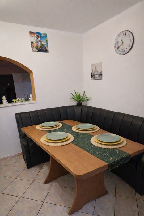 Închiriez apartament  cu 2 camere Obcini