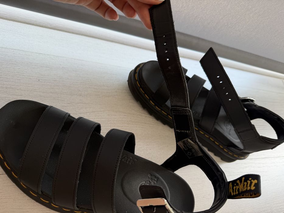 Сандали Dr.Martens Blaire