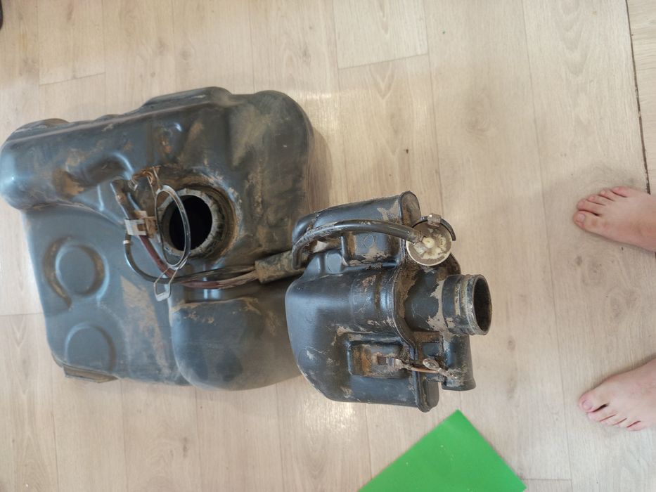 Бензобак на гольф 3