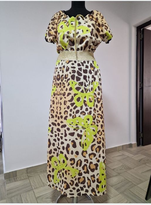 Rochie lunga animal print, talie elastica;