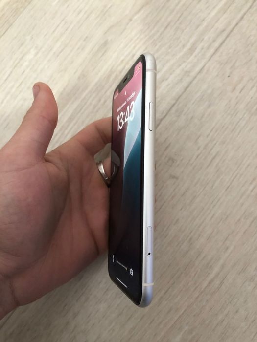 Айфон 11 Сатылады