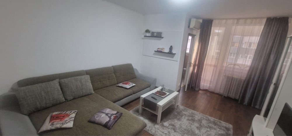 Garsoniera de inchiriat