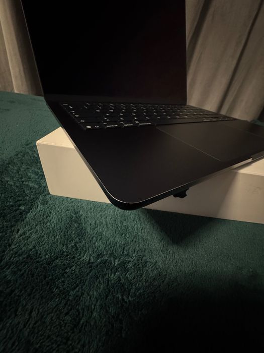 MacBook Air M4 13” – pentru piese / dezmembrări A3240
