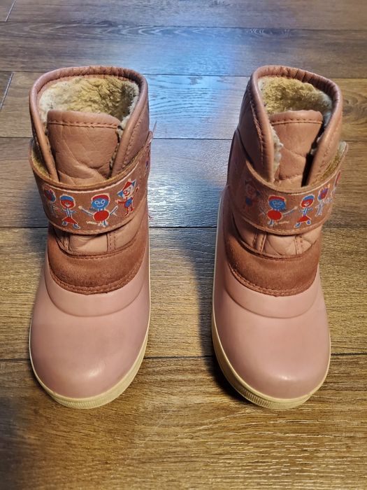 Елегантни обувки ботуши маратонки Marks & Spenser 26,27,28,29,31