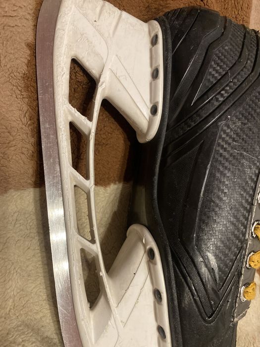 Коньки хоккейные Хсл