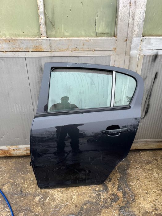 Врата Opel Corsa D