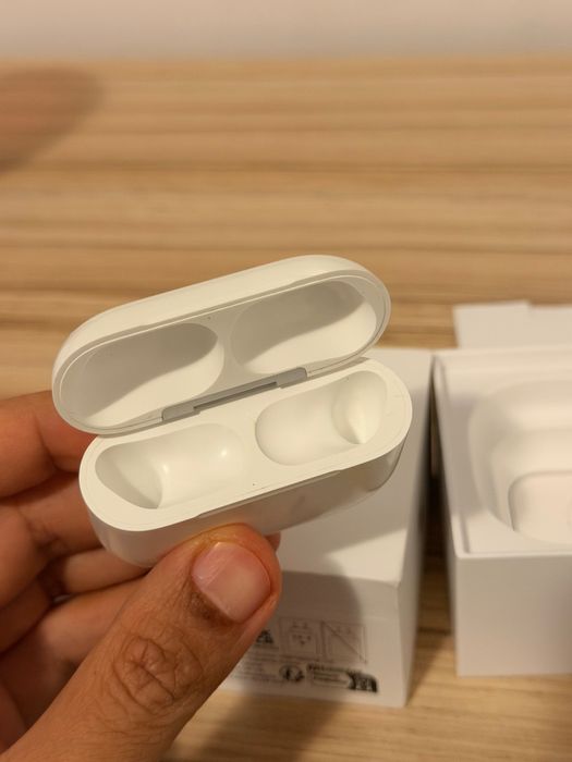 AirPods Pro 3 в гаранция