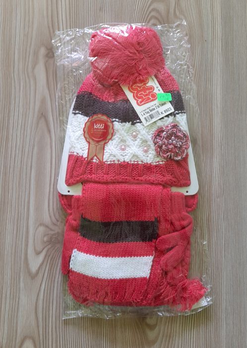 Нови детски комплект шал, шапка, ръкавички