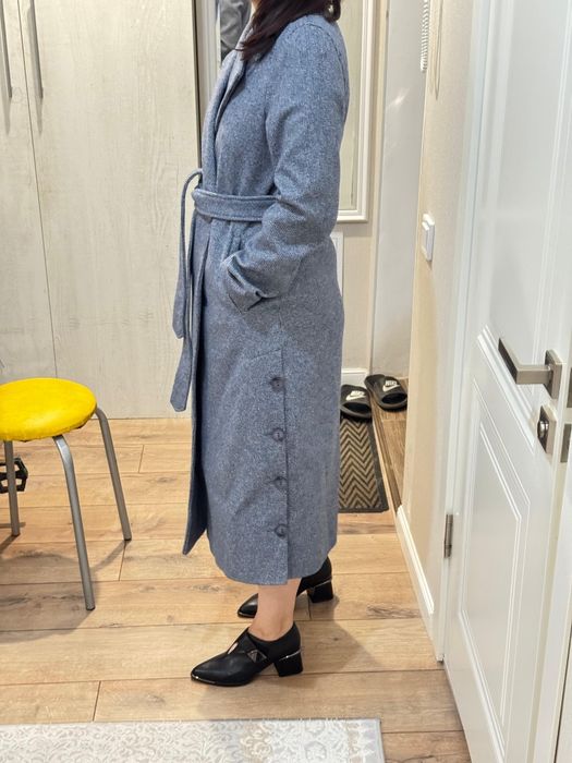 Продам Пальто женское