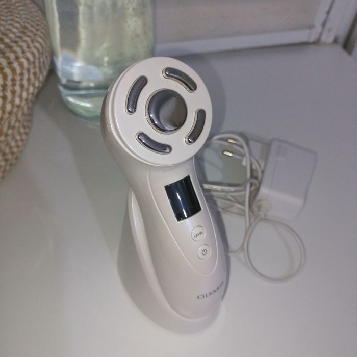 Продам аппарат для ухода за кожей лица CILVARIS