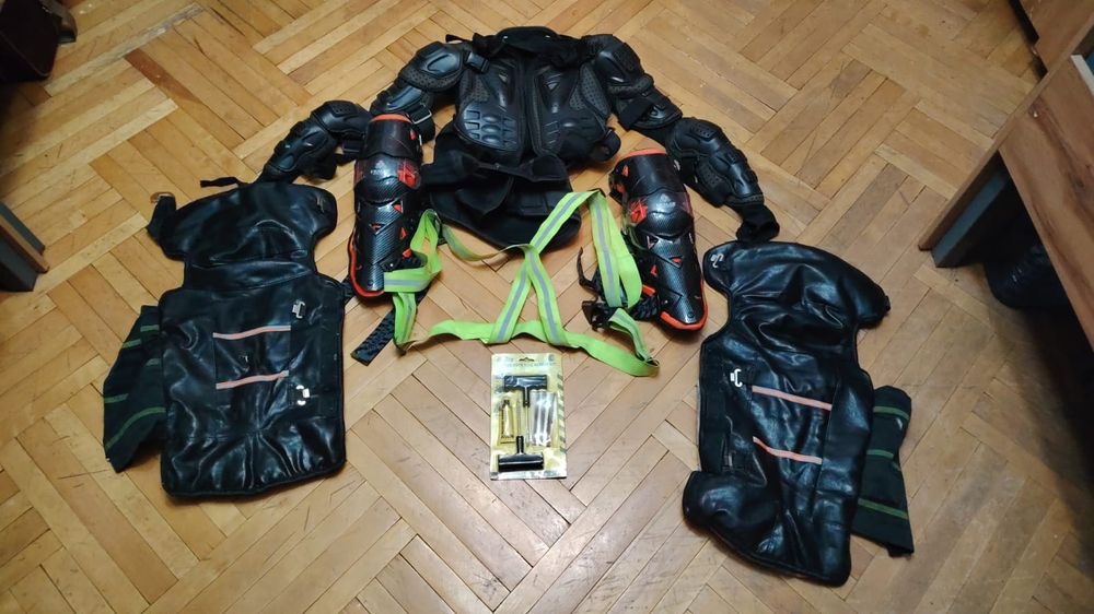 Шлема продаю отдельно чисто экиперовку