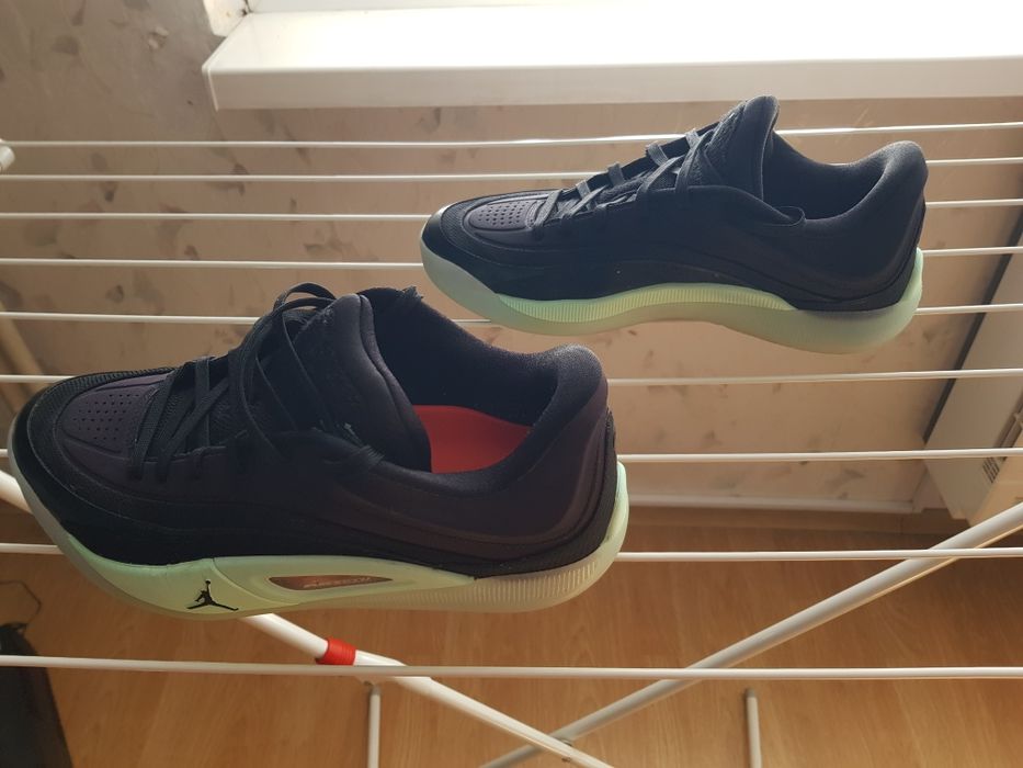 Маратонки Jordan 44