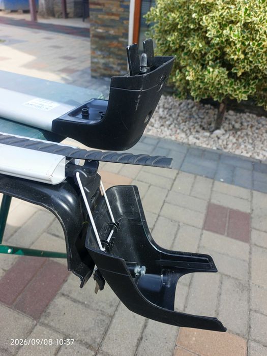 set 2 bare transversale Mercedes-Benz EQC N293 reducere 75%