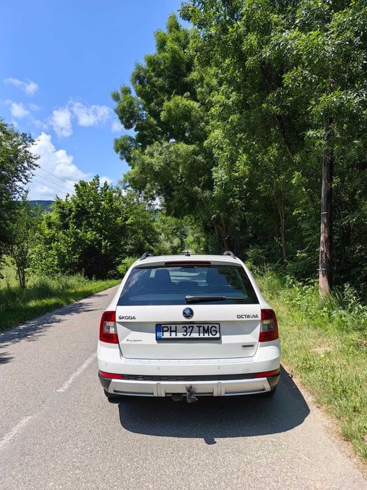 SKODA Octavia 2015 — imagine 3