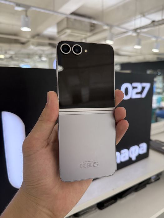 Samsung Z Flip 6 256gb