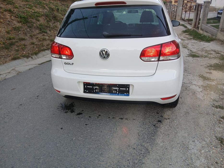 Vw golf 6 ,2010,motor 1,4mpi euro 5 km102000 carte servis