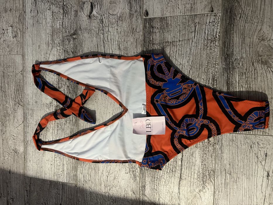 Чисто нов цял бански-little black dress S размер (LBD)