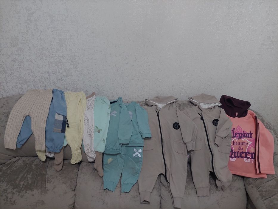 Продам детские вещи