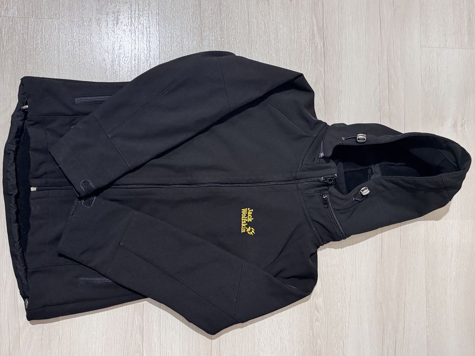 Водоустойчиво и ветеоустойчиво зимно яке за преходи Jack Wolfskin