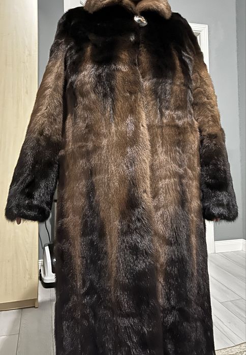 Норковая шуба, Греция