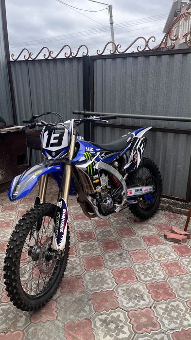 Yamaha YZ450F.
