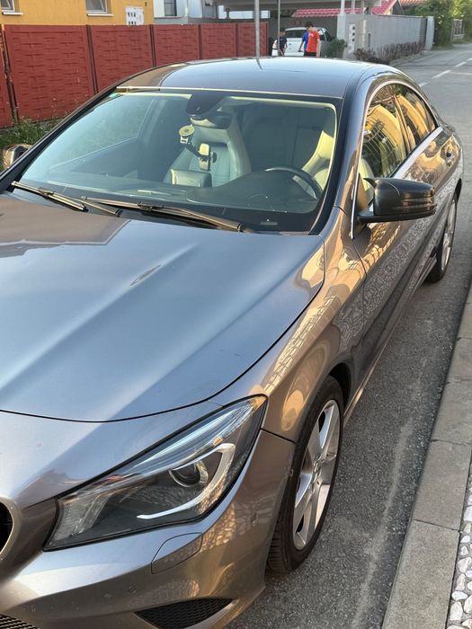 Mercedes-Benz CLA 200 unic proprietar