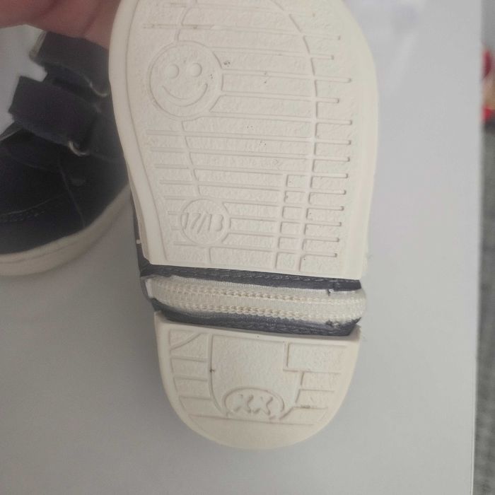 Буйки на Колев и Колев н.17/18