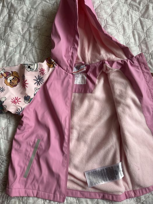 Курточка на девочку