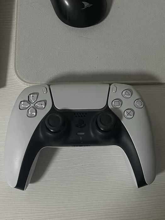 Геймпад Dualsense от PS5