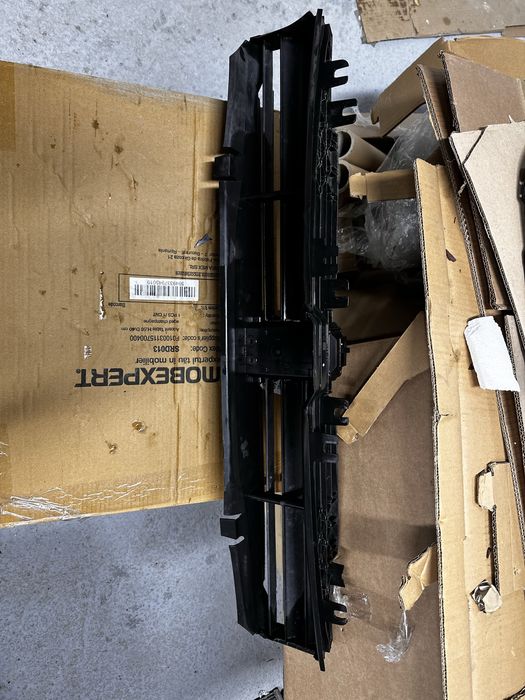 Hotă aer bmw g20.g21.