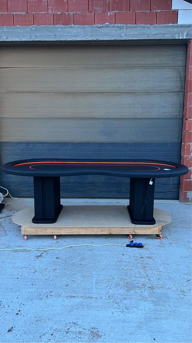 Masa poker la comanda CustomTables.eu modele stoc mese poker scaune