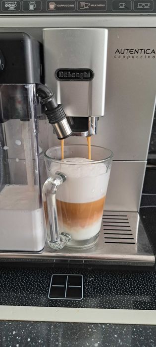 Кафеавтомат Делонги Аутентика / Delonghi Autentica