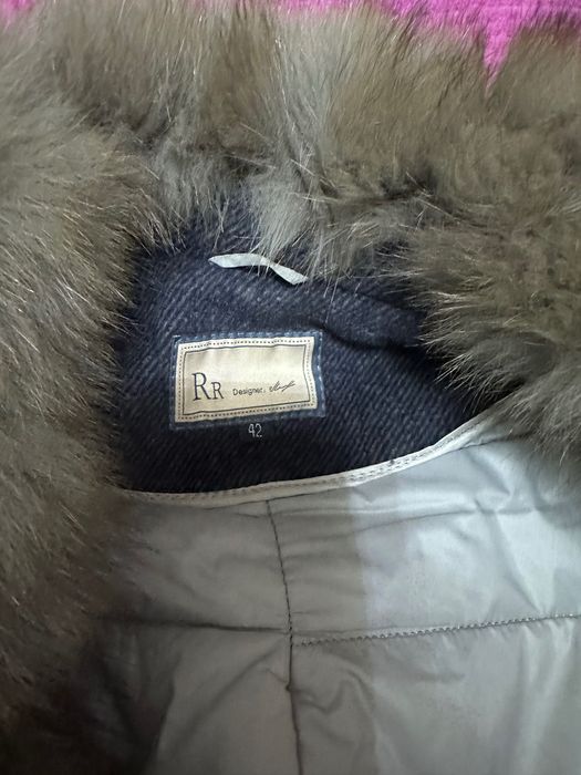 Продам пальто зимнию