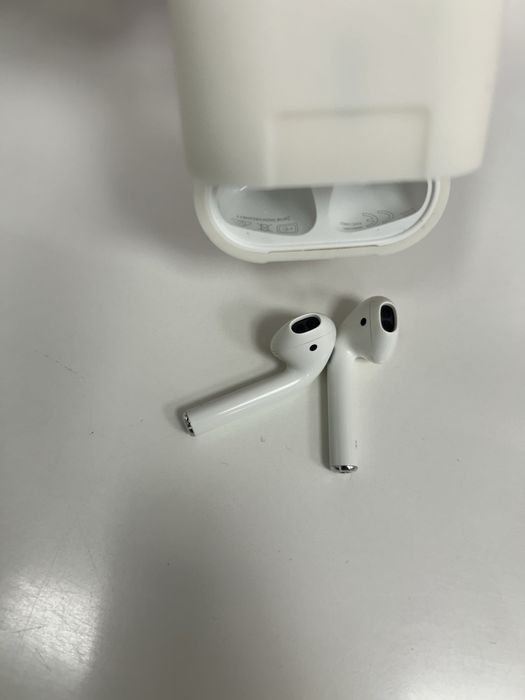 Apple Air Pods с Apple H1 chip