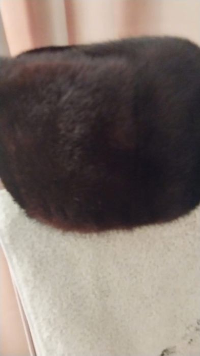 Продам норковые шапки