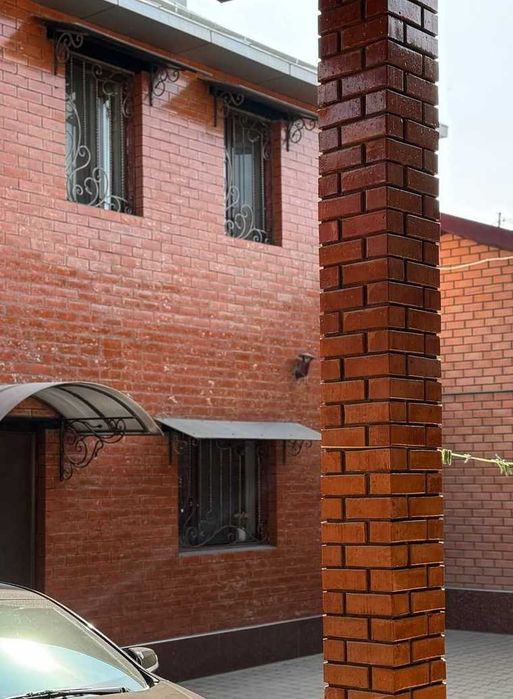 2,3 сот. 4 комнаты, 140 м², 2-этажный дом. Метро "Ташкент", Сарикуль