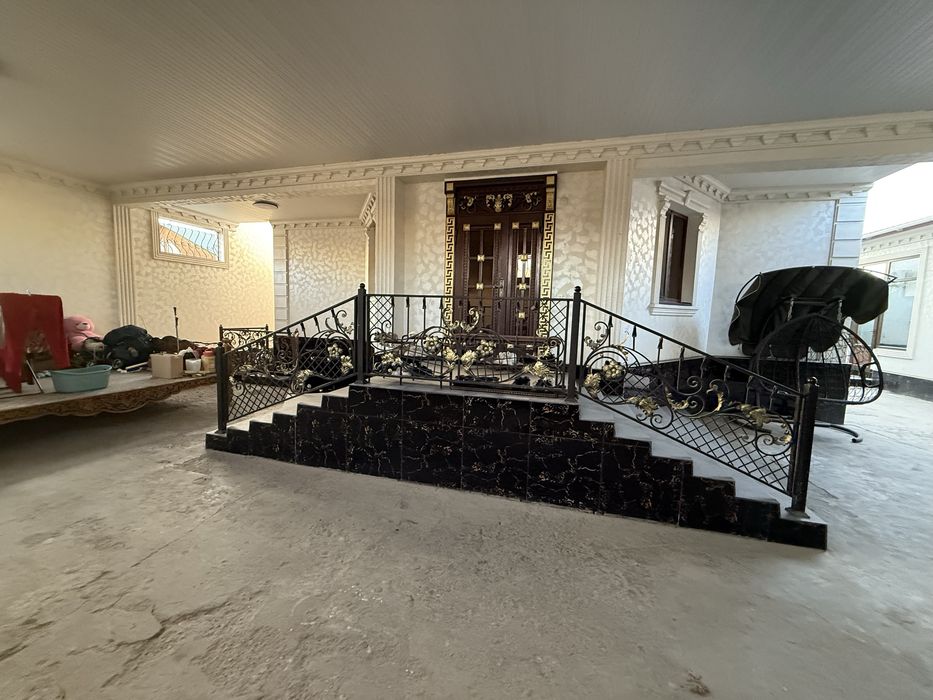 Продам дом с жженного кирпича