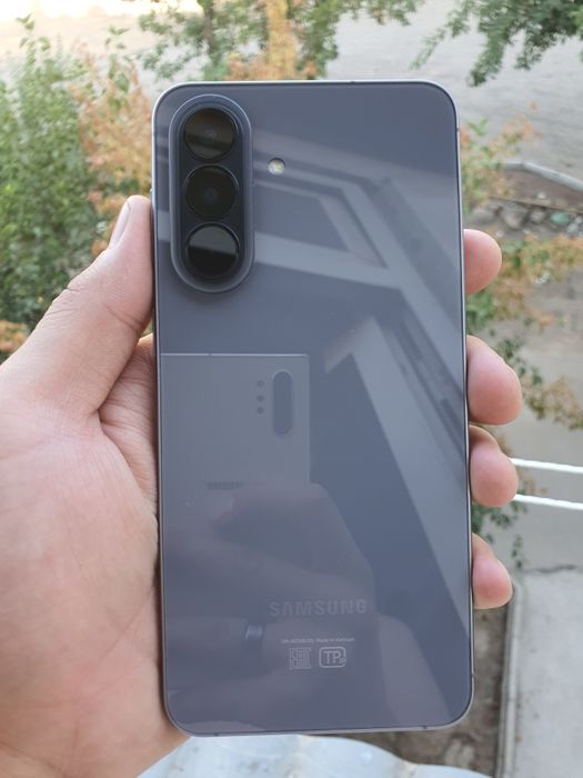 Smartfon Samsung A57 5G
