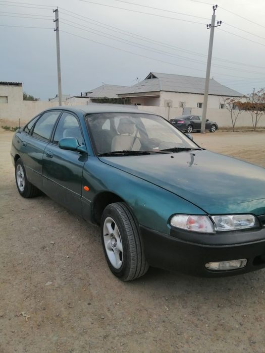 Машина Мазда Кронус сатылады.