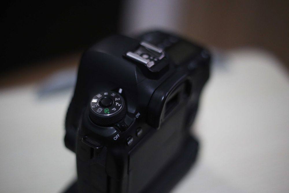 Canon EOS 6D Aparat Foto DSLR Full Frame 20MP CMOS Body