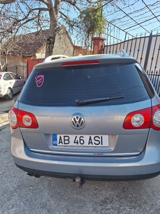 Vând Volkswagen Pasat 2010  diesel 140 cai