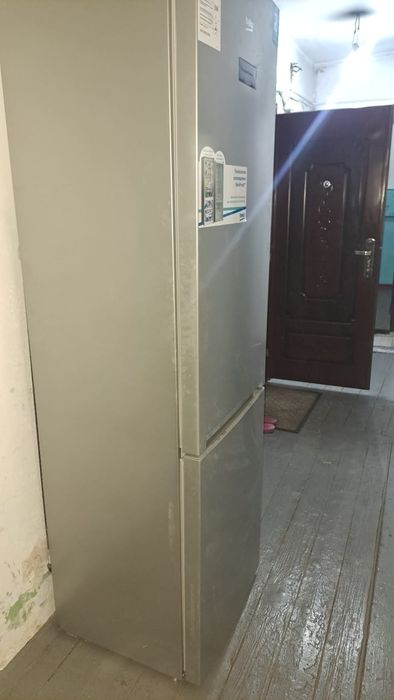 Холодильник.   .