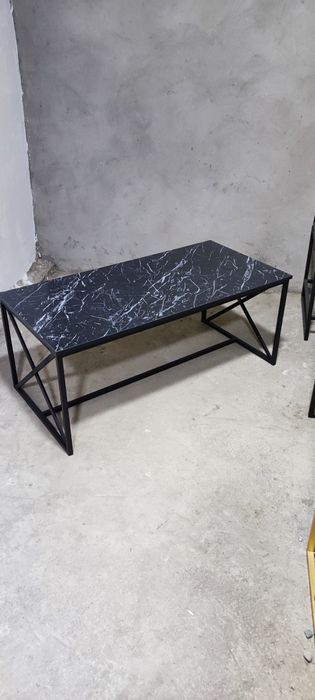 Журнальный столик в стиле лофт