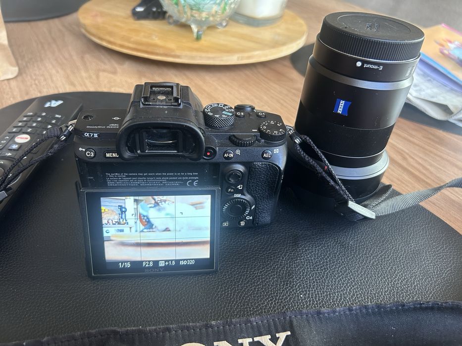 Sony 7 iii фотоапарат  с обектив без забележки