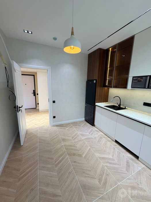 Продается 1 ком квартира, ЖК Bi Sado Business, ор-р: Авиатор, 35м²